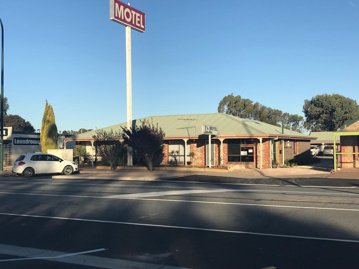 Lake Albert Motel Meningie Kültér fotó