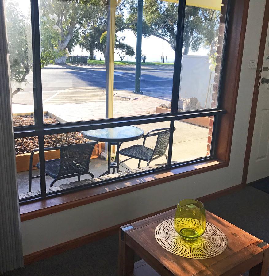 Lake Albert Motel Meningie Kültér fotó