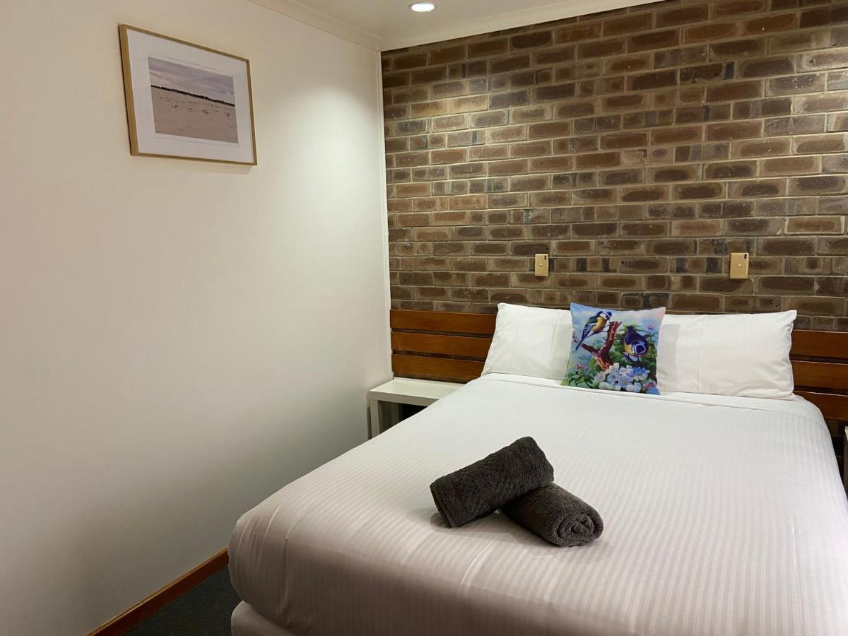 Lake Albert Motel Meningie Kültér fotó